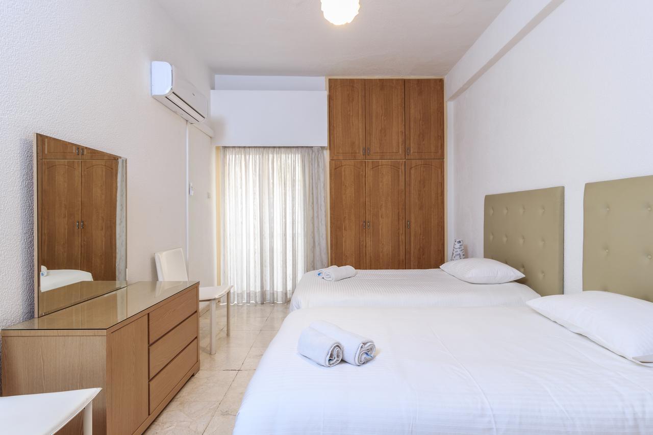 Les Palmiers House Apartment Larnaca Exterior foto